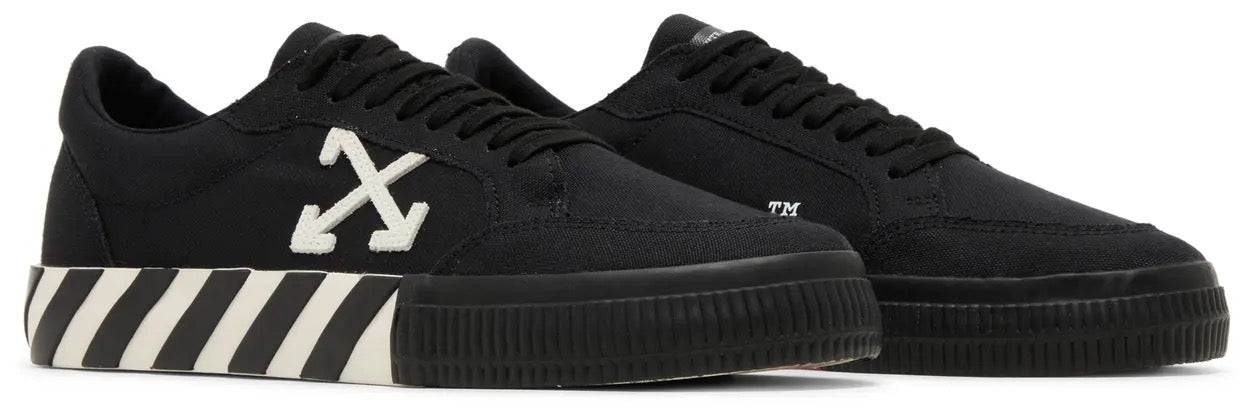 Off-White Vulc Sneaker 'Black'